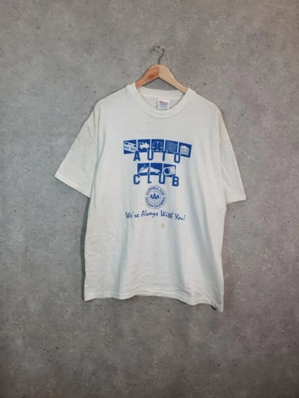 Men’s XL Vintage White AAA Auto Club Graphic Tee Hanes Heavyweight Made in USA